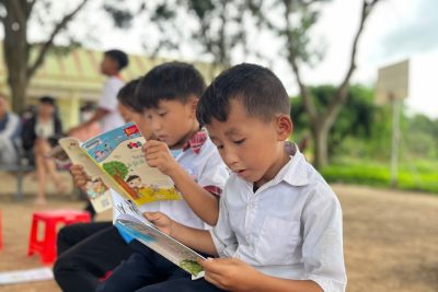 Trường TH Trần Hưng Đạo phối hợp giữa nhà trường và Thư viện tỉnh, Công ty IMA Việt Nam tổ chức chương trình ngoại khoá “XE THƯ VIỆN LƯU ĐỘNG  – ÁNH SÁNG TRI THỨC”